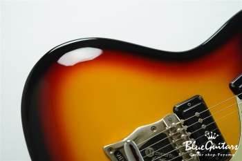 Super Custom 65 - Sunburst