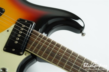 Super Custom 65 - Sunburst