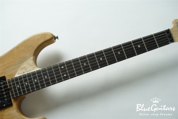 4N -Nuno Bettencourt Signature-