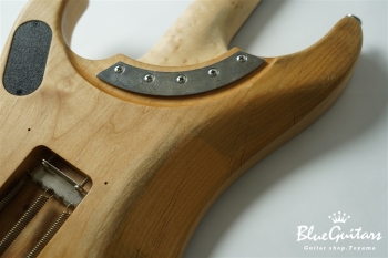 4N -Nuno Bettencourt Signature-