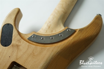 4N -Nuno Bettencourt Signature-