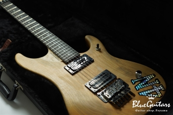 4N -Nuno Bettencourt Signature-