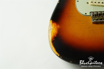 MBS 1961 Stratocaster Relic Masterbuilt by Ron Thorn - Wide Fade 3-Color Sunburst