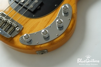 StingRay 4 3EQ - Natural Gloss