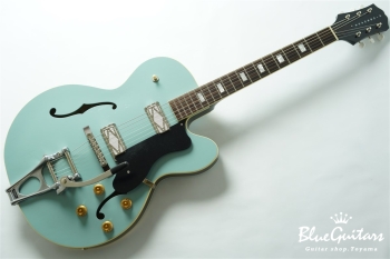 Lester w/ Bigsby - Black Bellied Blue