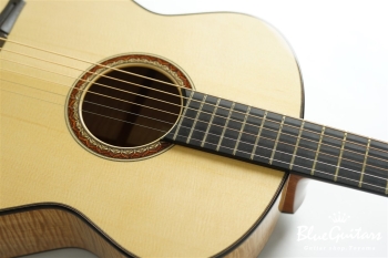 00 12Fret Slotted Headstock - Engelmann Spruce/Figured Tochi