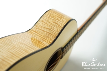 00 12Fret Slotted Headstock - Engelmann Spruce/Figured Tochi