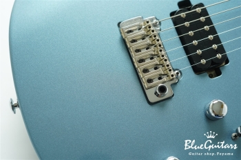 FUTURA-S HH - Ice Blue Metallic