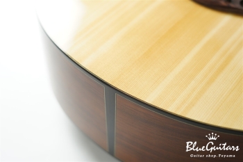 OMC "Tyla" Old Growth German Spruce/Madagascar Rosewood