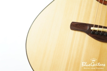 OMC "Tyla" Old Growth German Spruce/Madagascar Rosewood