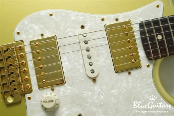 XSC-4 - Shoreline Gold Medium Aged / Alder / Roasted Flame Maple #3560