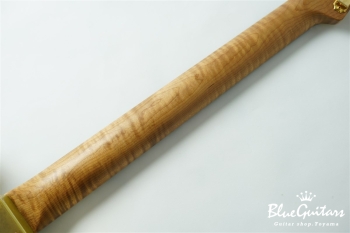 XSC-4 - Shoreline Gold Medium Aged / Alder / Roasted Flame Maple #3560