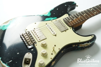 XSC-4 - Black over Sherwood Green Heavy Aged / Alder / RM-R #3561