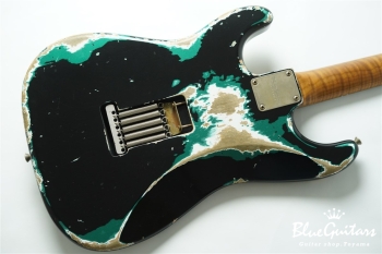 XSC-4 - Black over Sherwood Green Heavy Aged / Alder / RM-R #3561