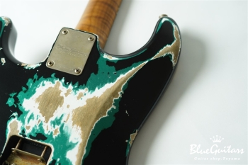 XSC-4 - Black over Sherwood Green Heavy Aged / Alder / RM-R #3561