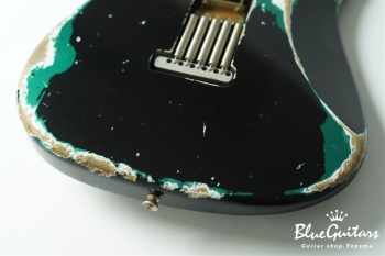 XSC-4 - Black over Sherwood Green Heavy Aged / Alder / RM-R #3561