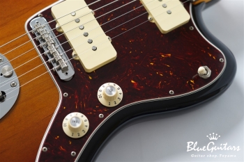 American Professional II Jazzmaster - 3-Color Sunburst