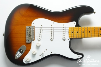 70th Anniversary American Vintage II 1954 Stratocaster - 2-Color Sunburst