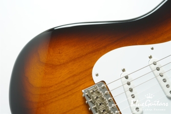 70th Anniversary American Vintage II 1954 Stratocaster - 2-Color Sunburst