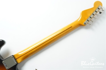 70th Anniversary American Vintage II 1954 Stratocaster - 2-Color Sunburst