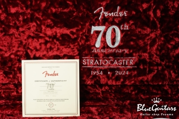 70th Anniversary American Vintage II 1954 Stratocaster - 2-Color Sunburst