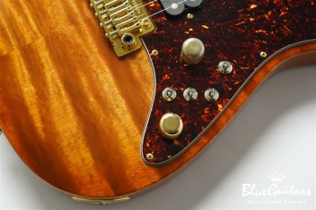 Drop Top Classic - Figured Koa Top, Honey Shaded Edge with Binding