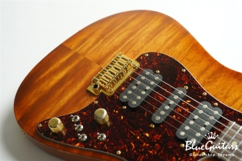 Drop Top Classic - Figured Koa Top, Honey Shaded Edge with Binding