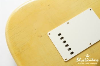 g7-ST/R Lightly Aged - Vintage White