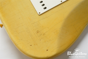 g7-ST/R Lightly Aged - Vintage White