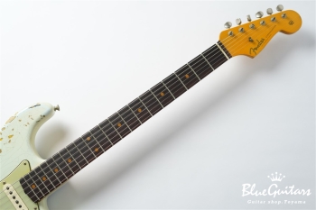 1961 Stratocaster Heavy Relic - Super Faded Aged Sonic Blue over 3-Tone Sunburst