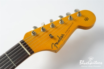 1961 Stratocaster Heavy Relic - Super Faded Aged Sonic Blue over 3-Tone Sunburst