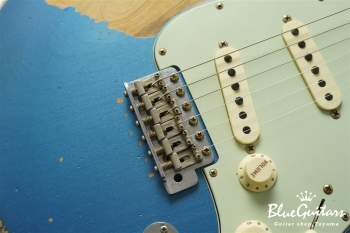 MBS 1961 Stratocaster Super Heavy Relic Masterbuilt by Yuriy Shishkov - Aged Lake Placid Blue