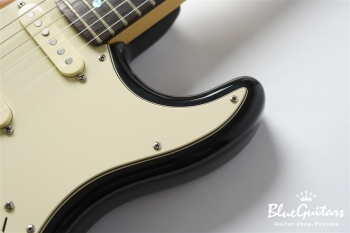 50th Anniversary American Deluxe Stratocaster - 3-Color Sunburst