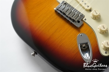 50th Anniversary American Deluxe Stratocaster - 3-Color Sunburst