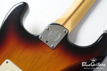 50th Anniversary American Deluxe Stratocaster - 3-Color Sunburst