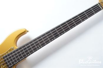 Vibe Standard-5 #196 - Glamorous gold