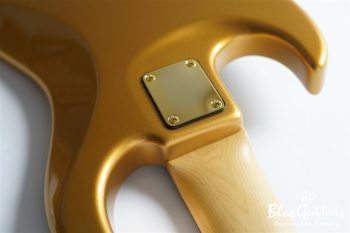 Vibe Standard-5 #196 - Glamorous gold