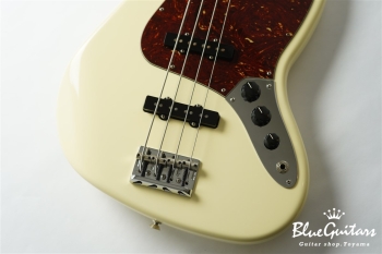 American Professional II Jazz Bass - Olympic White