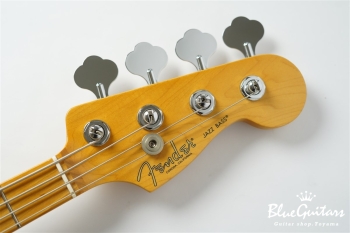 American Professional II Jazz Bass - Olympic White