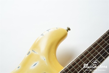 USA The Ventures Model 1970s Reissue - White