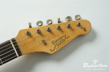 IRIS #204 Medium Aged - Burgundy Mist Metallic with Copper Red