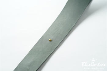 Plain Leather - Green & Round Studs / Gold