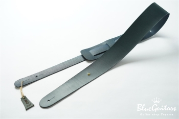 Plain Leather - Blue & Oval Studs / Gold