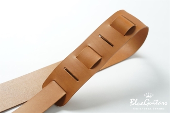 Plain Leather Wide - Camel & Oval Studs / Gold