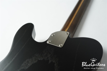 Delta 5A Quilt Top - Trans Black