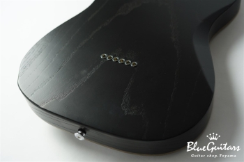 Delta 5A Quilt Top - Trans Black