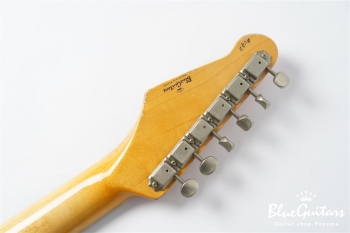 IRIS #172 Medium Aged - Fiesta Red with Copper Red