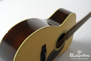 00-28B Brazilian Rosewood / Adirondack Spruce