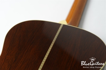 00-28B Brazilian Rosewood / Adirondack Spruce