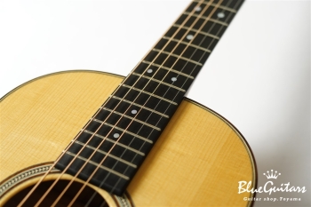 CTM 00-12F Adirondack Spruce / European Flame Maple 3-piece back